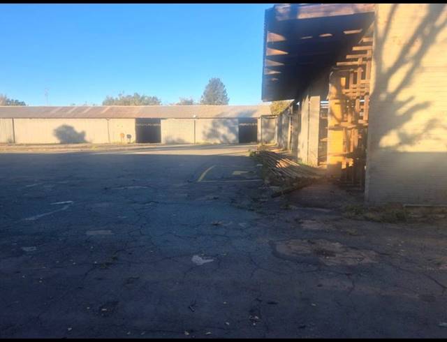 INDUSTRIAL FOR SALE IN VANDERBIJLPARK NW